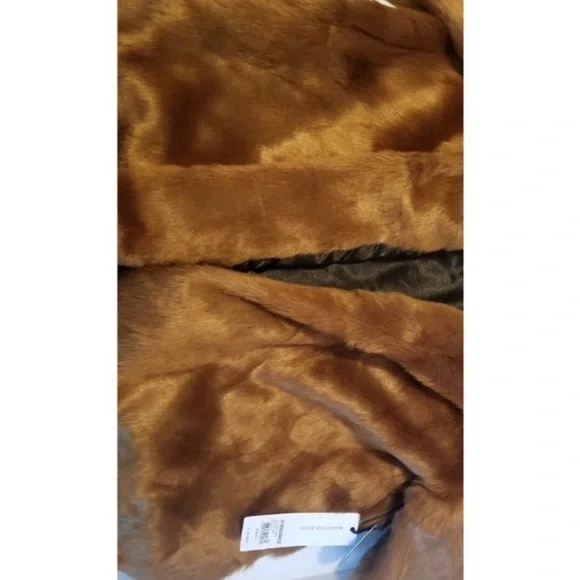 051 NWT Lulus Amuse Society Fur Ever Mine Jacket xs - Picture 6 of 6